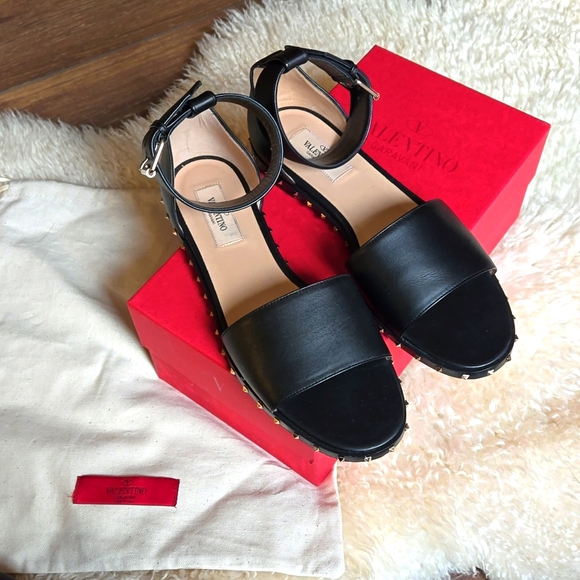 Valentino Garavani Shoes - Valentino garavani sandals 38